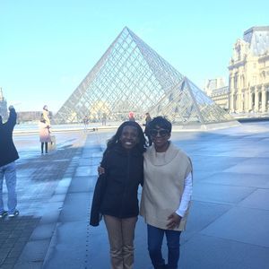 Meet your Posher, Julia